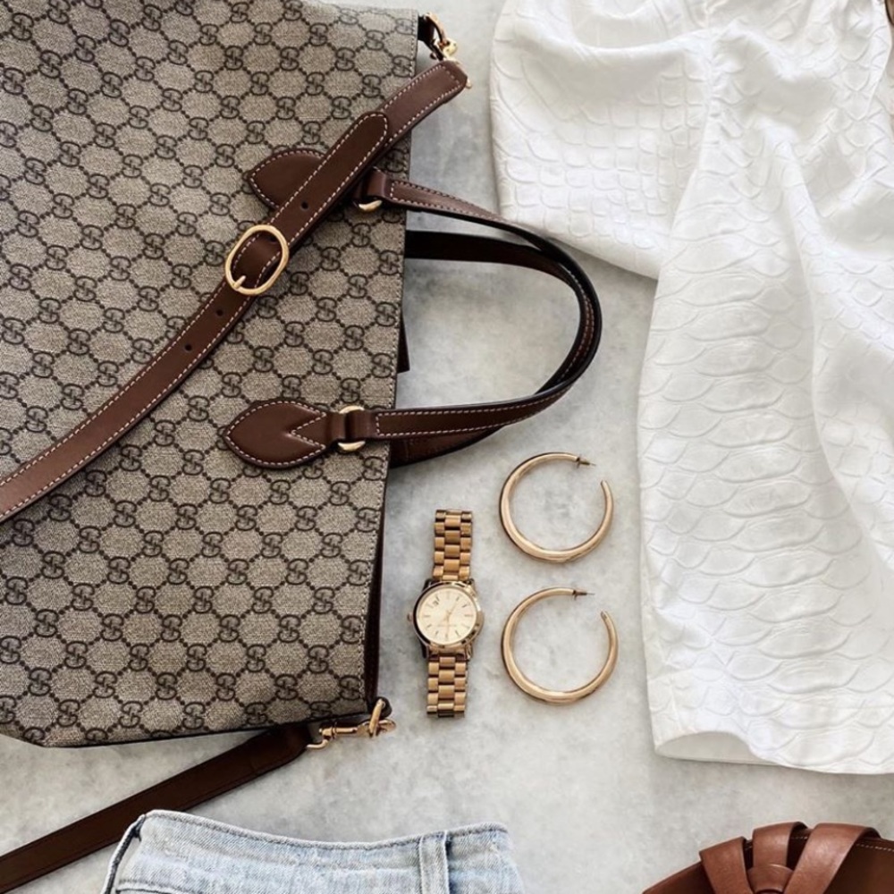 GG supreme signature monogram tote